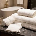 6 Piece towel set (white)